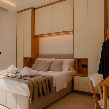 40 Urban Living