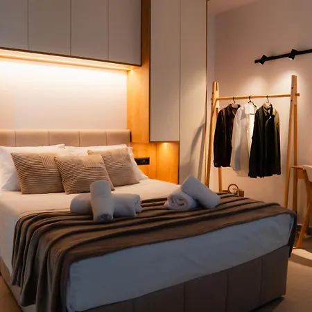 40 Urban Living