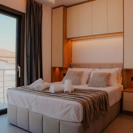 40 Urban Living